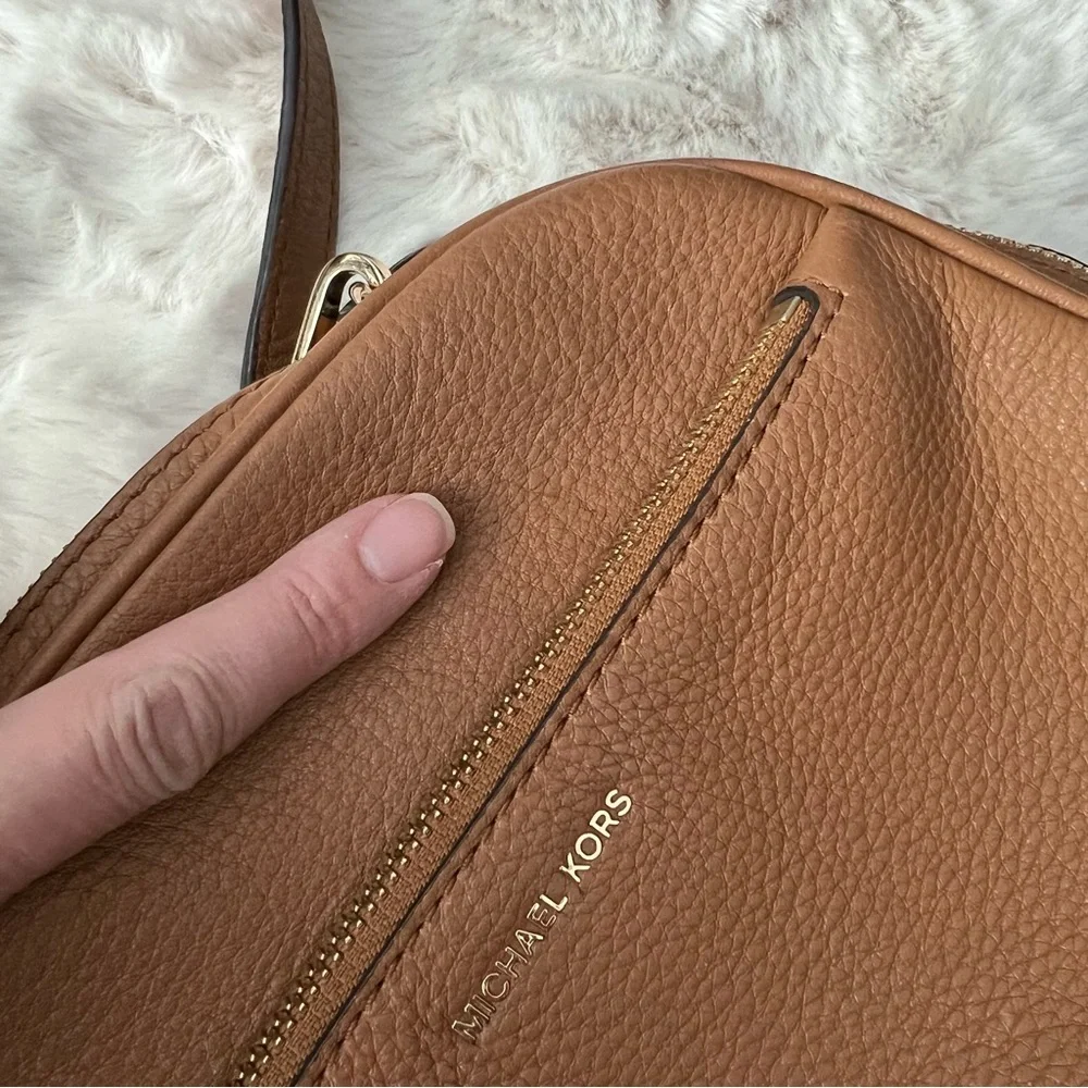 MICHAEL KORS Luka Small Satchel in Acorn Brown with top handle and crossbody